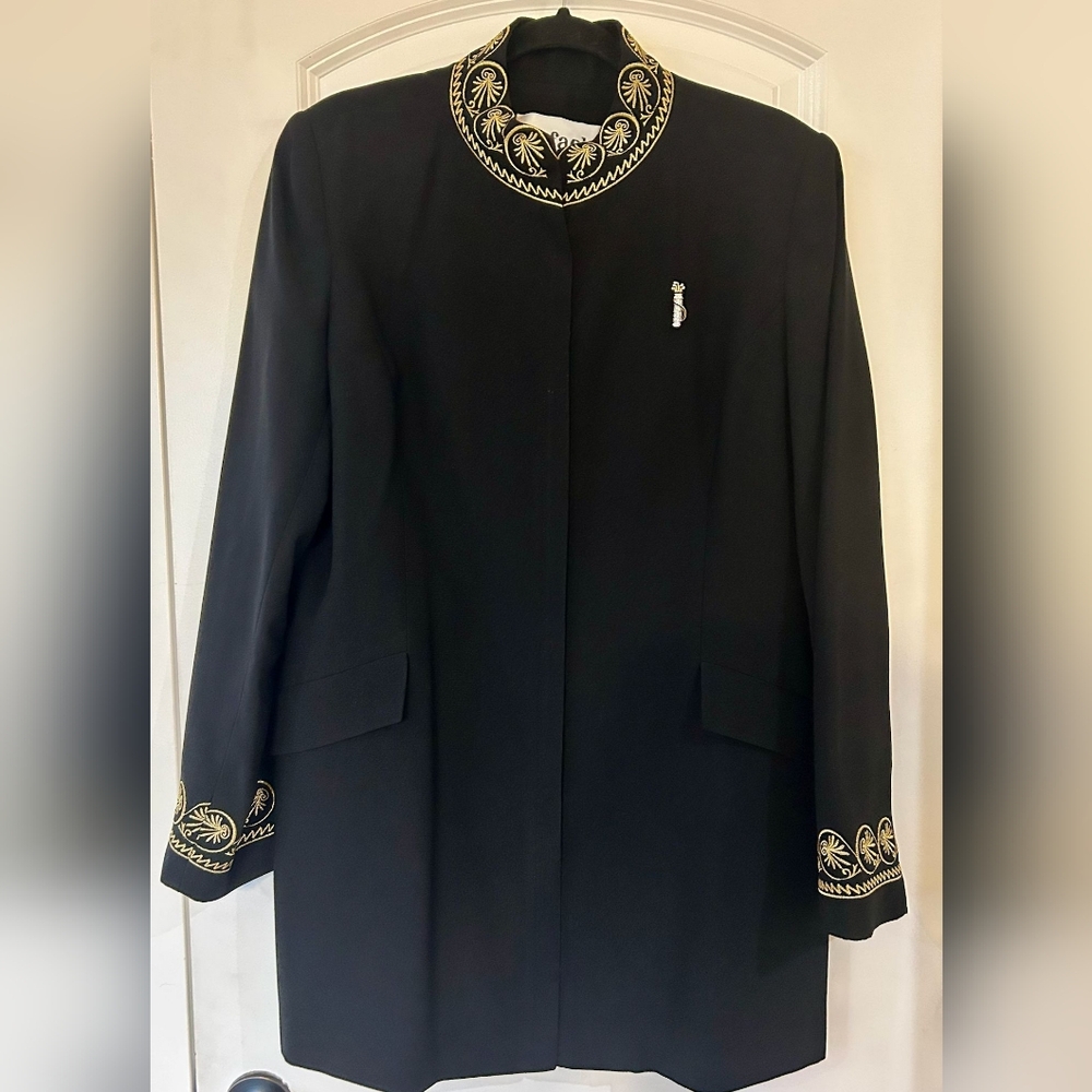 RAFAEL Black Blazer Coat with Gold Embroider With Front zipper